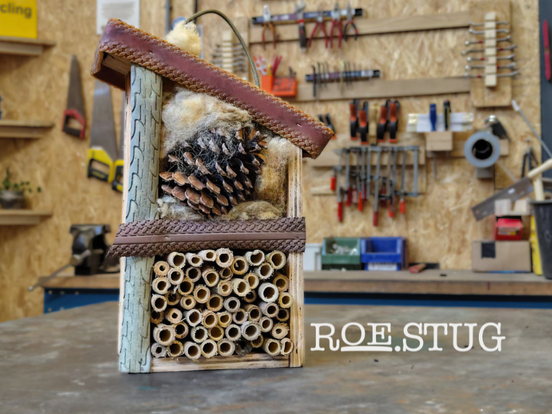 5 workshop roestug insectenhotel